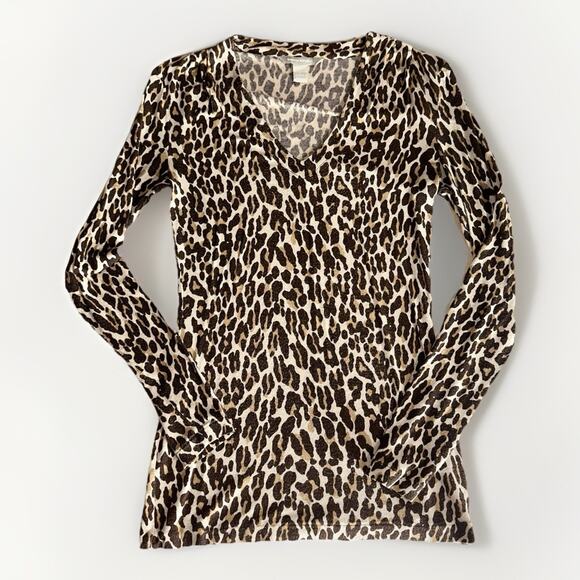 Banana Republic Leopard Print V-Neck Long Sleeve Top Size S / Slim Fit - Picture 1 of 7